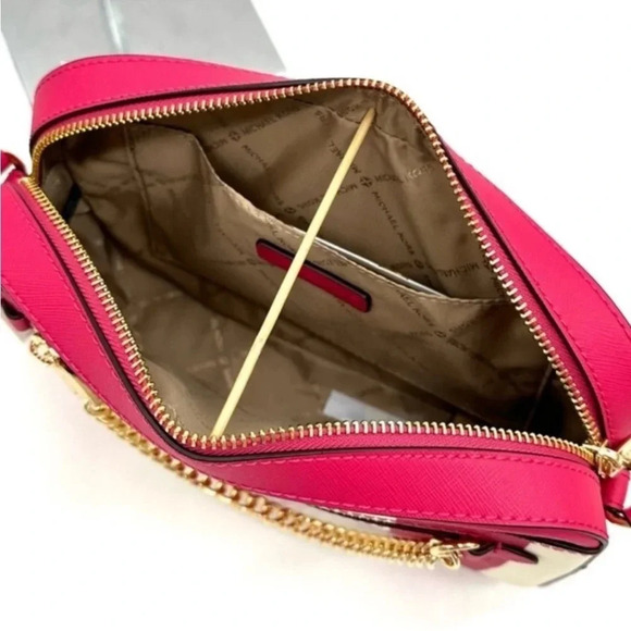 Michael Kors LG EW Crossbody Bag & Medium Bifold Zip Chain Wallet Electric Pink - Picture 8 of 14